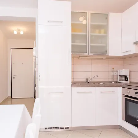 Apartment Pero Punat